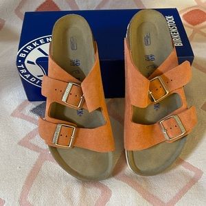 Birkenstock coral suede EU 40 US women’s 9